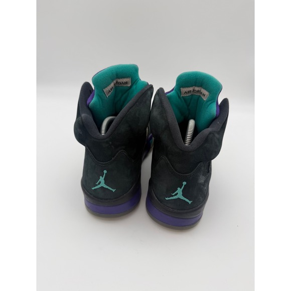 Size 10.5 - Air Jordan 5 Retro Black Grape - 136027-007 - Picture 5 of 8